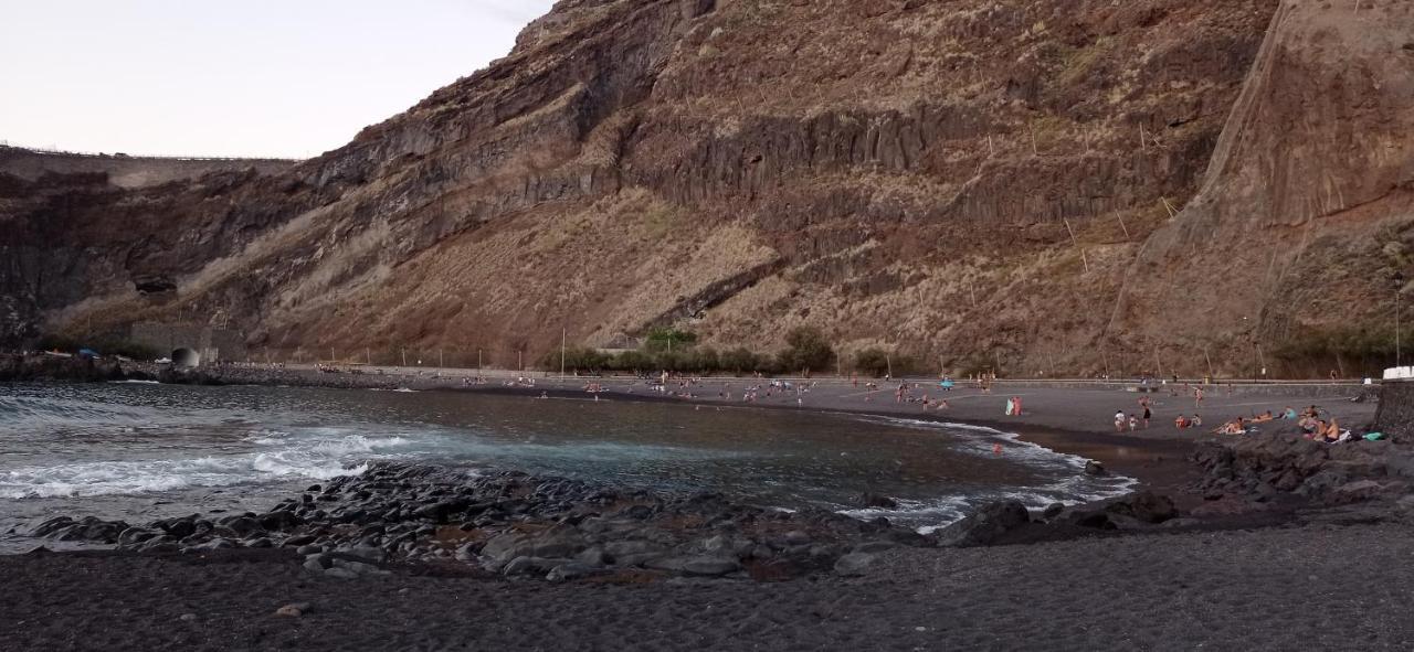 Beautiful Beach Santa Cruz de Tenerife Exterior photo